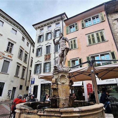 Mazzini, 30 Nord Apartment Rovereto  Exterior foto